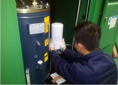 空气压缩机机油乳化是什么情况？怎么解决
